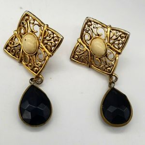 Vintage JJ Signed Cream Cabochon Rhinestone Gold Tone Filigree Earrings